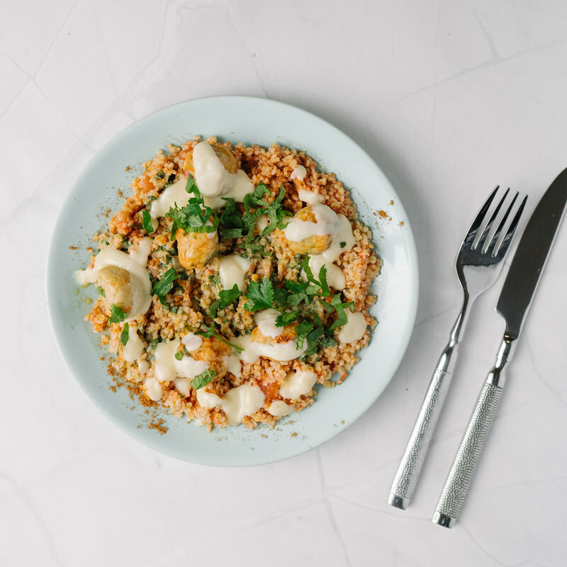 Boulette de poulet kefta, fromage fondu, boulgour