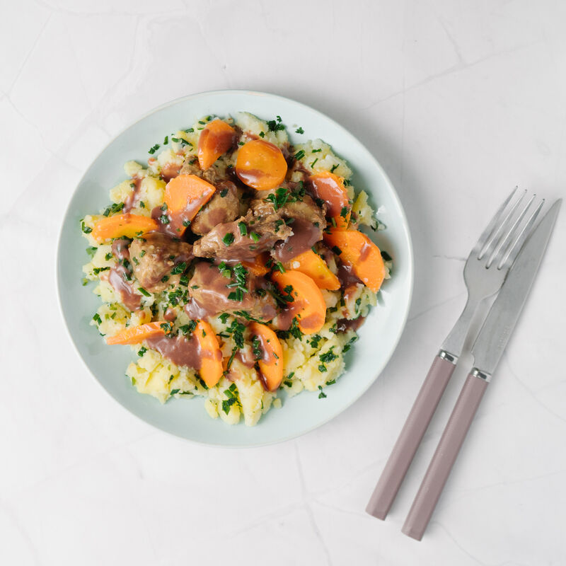 Le boeuf carotte, écrasé de pommes de terre à la ciboulette