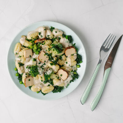 Gnocchis BIO, poêlée de légumes, tofu fumé, bouillon crémé