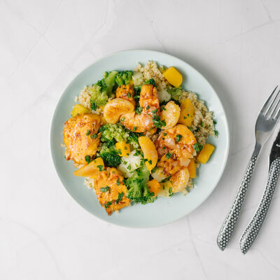 Poulet épices et miel, clémentines compotées, poêlée de légumes anciens
