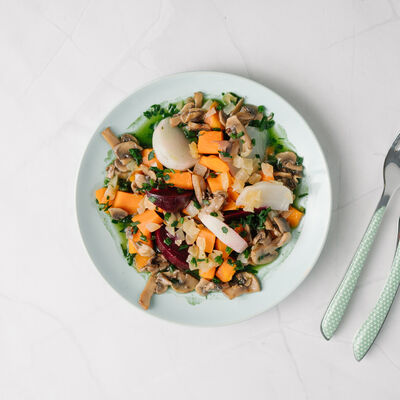 Wok de légumes retour du marché, bouillon asiatique