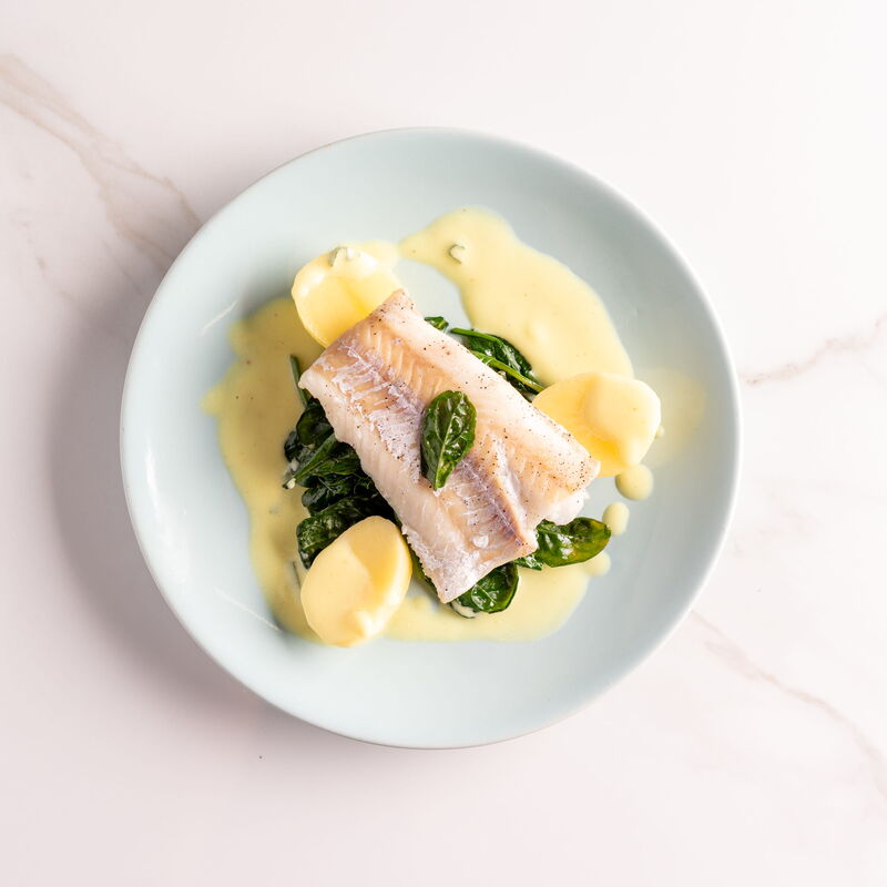 merlu, épinard et pomme de terre sauce à la sauge